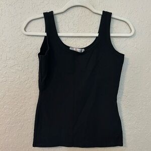 Cut•loose black tank o